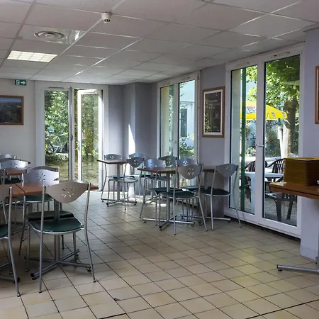 Promotel Bourg-En-Bresse Hotel Bourg-en-Bresse