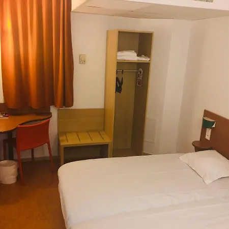 Promotel Bourg-En-Bresse Hotel Bourg-en-Bresse