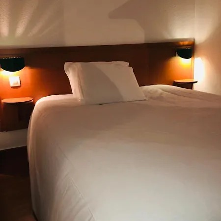 Hotel Promotel Bourg-En-Bresse 2*