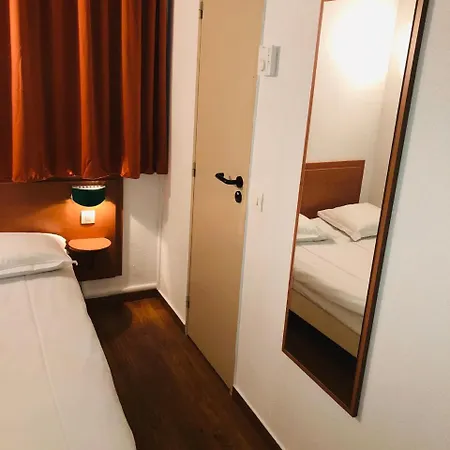 Promotel Bourg-En-Bresse Hotel Bourg-en-Bresse
