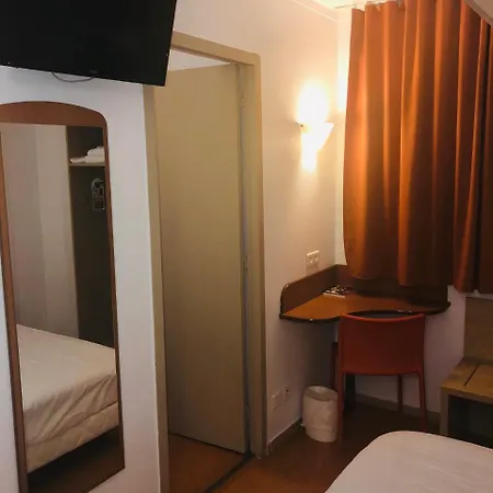 Promotel Bourg-En-Bresse Hotel Bourg-en-Bresse